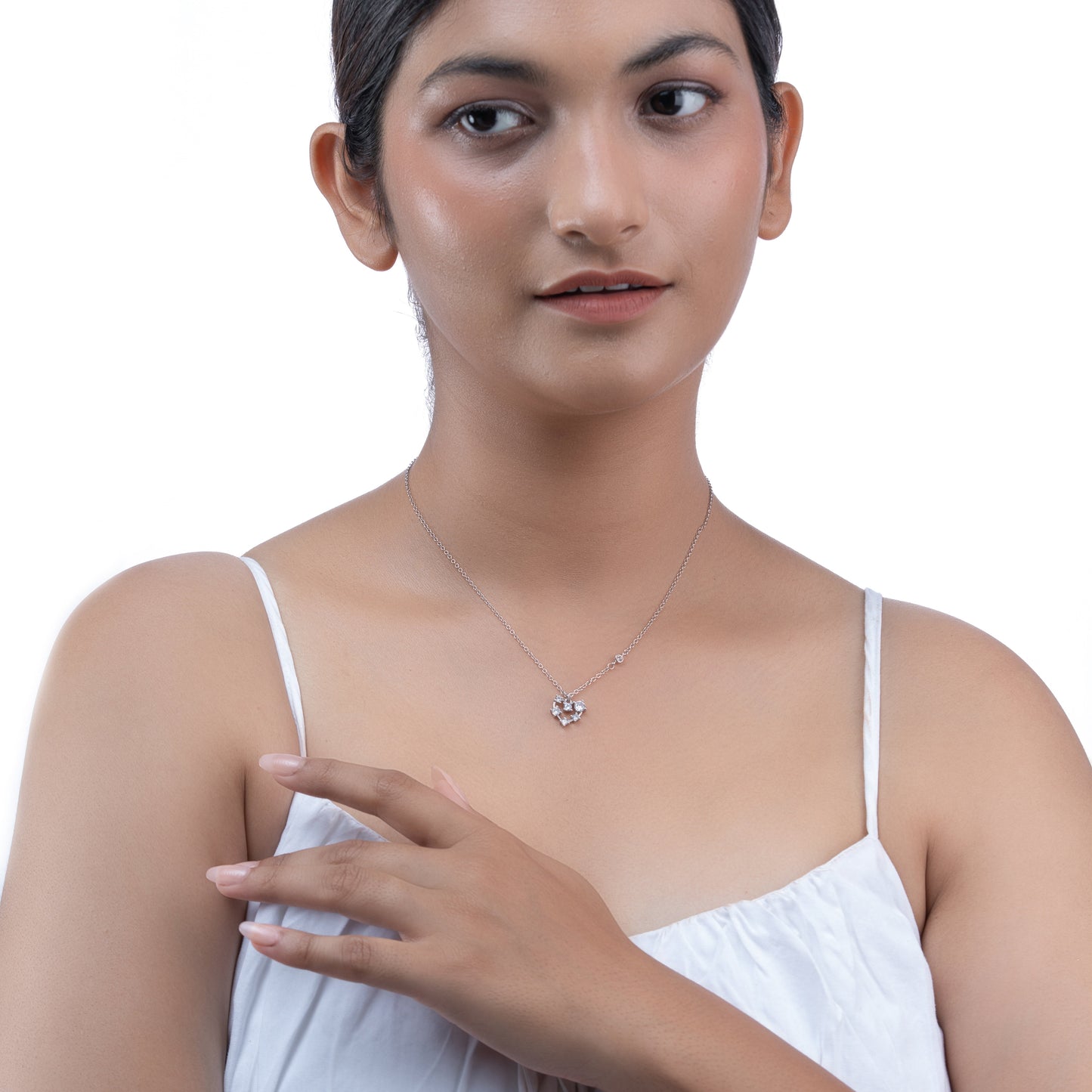Gleaming Heart Necklace