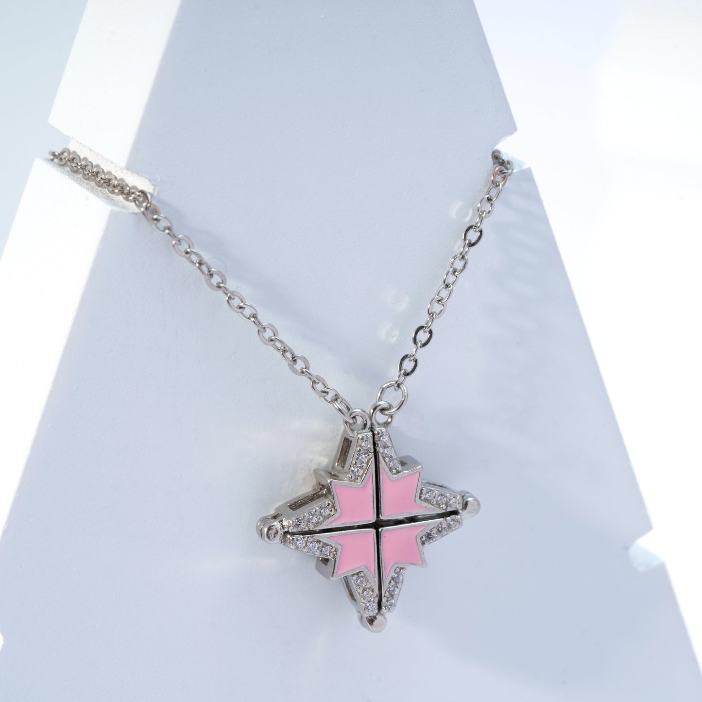 Polar Pull Necklace