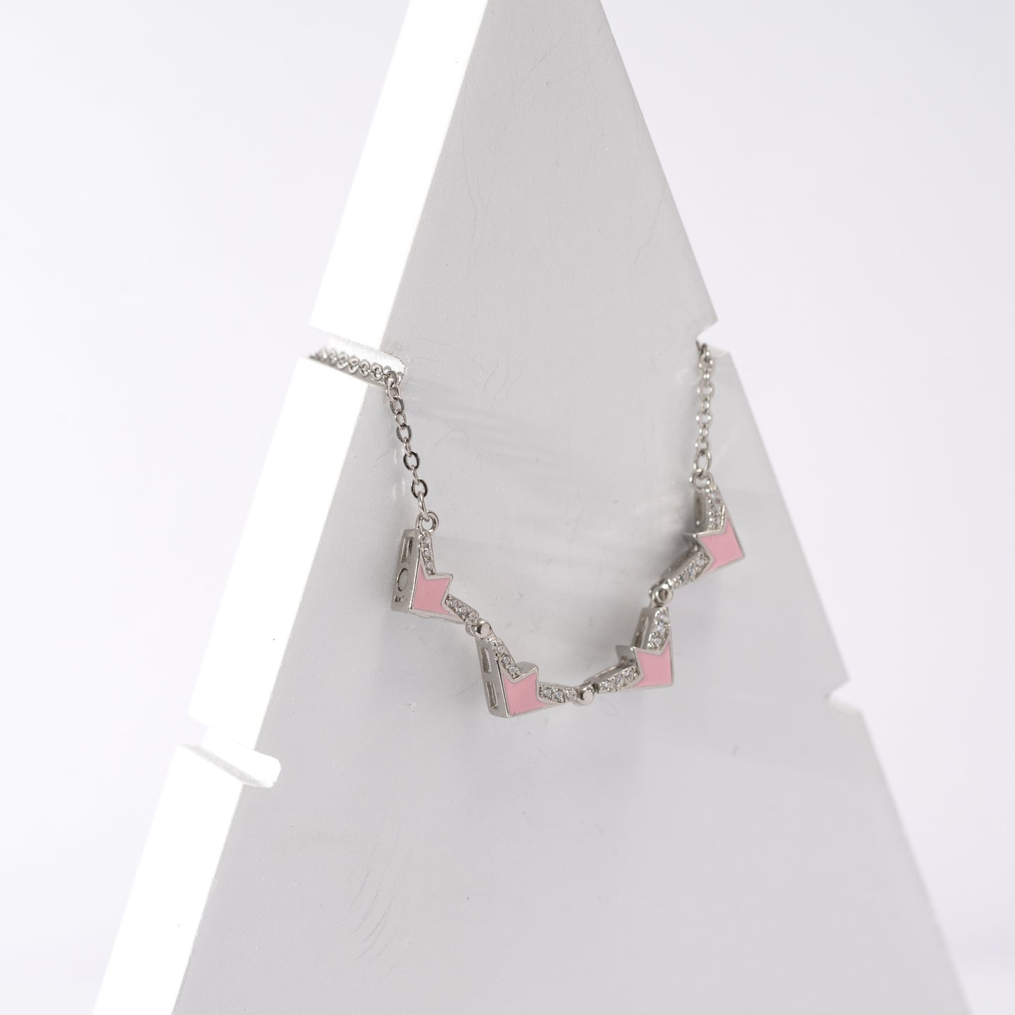 Polar Pull Necklace