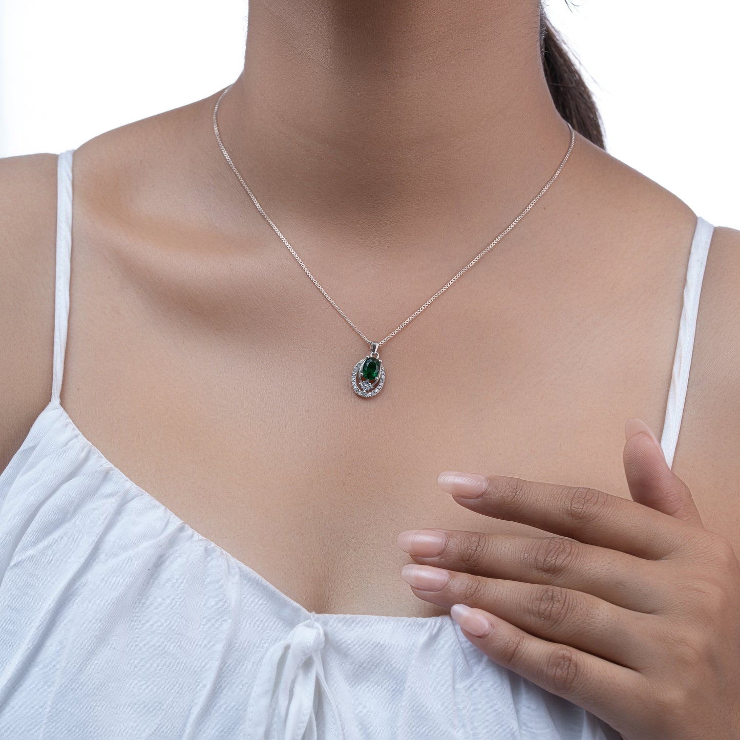 Emerald Glow Necklace
