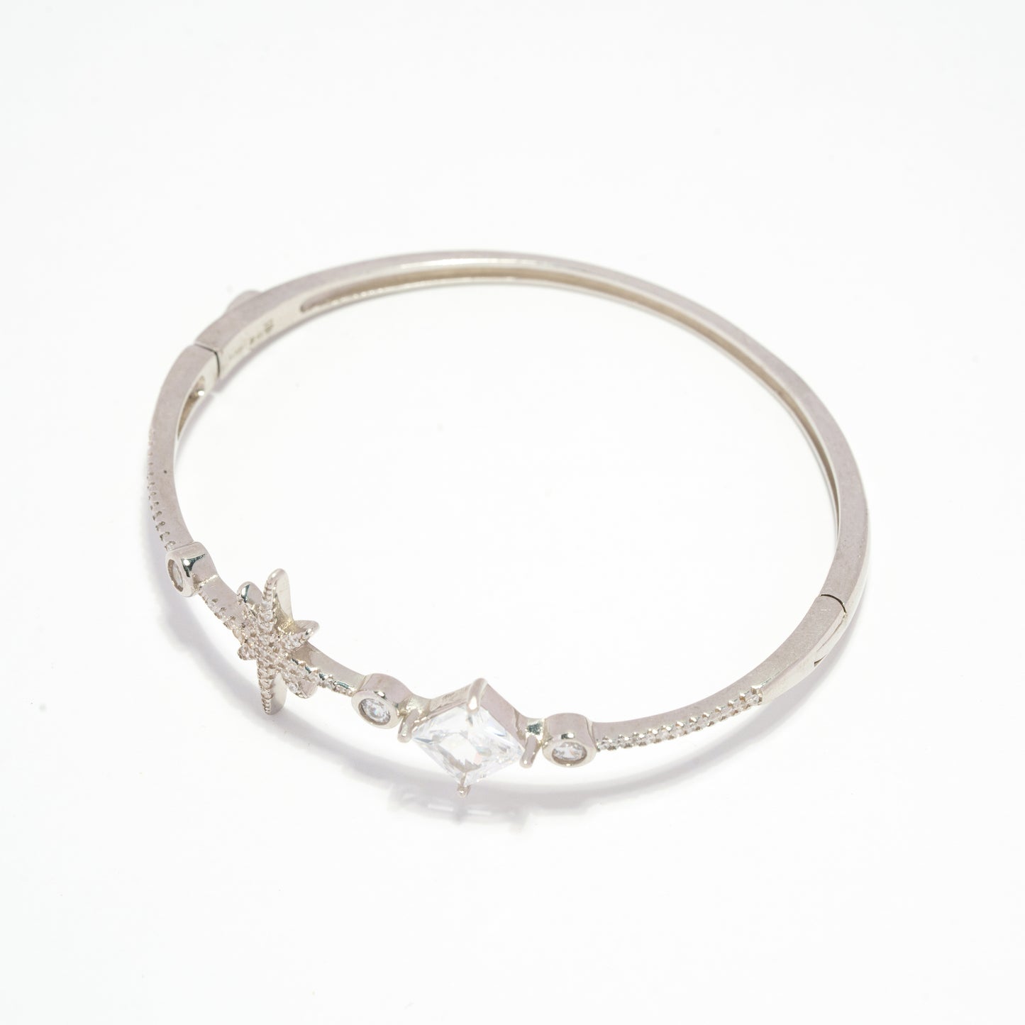 Sturdy Star Bracelet