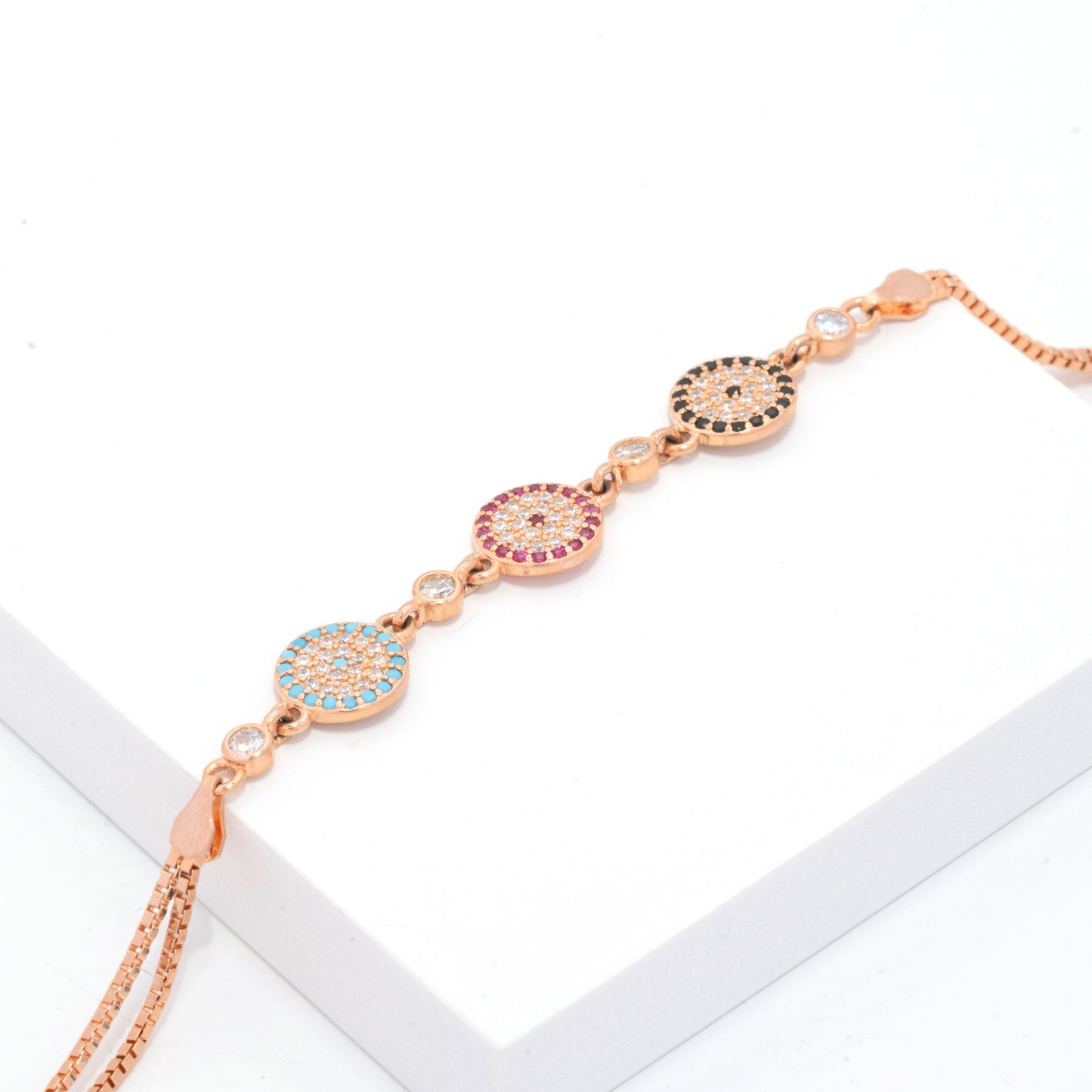 Classic Circle Bracelet