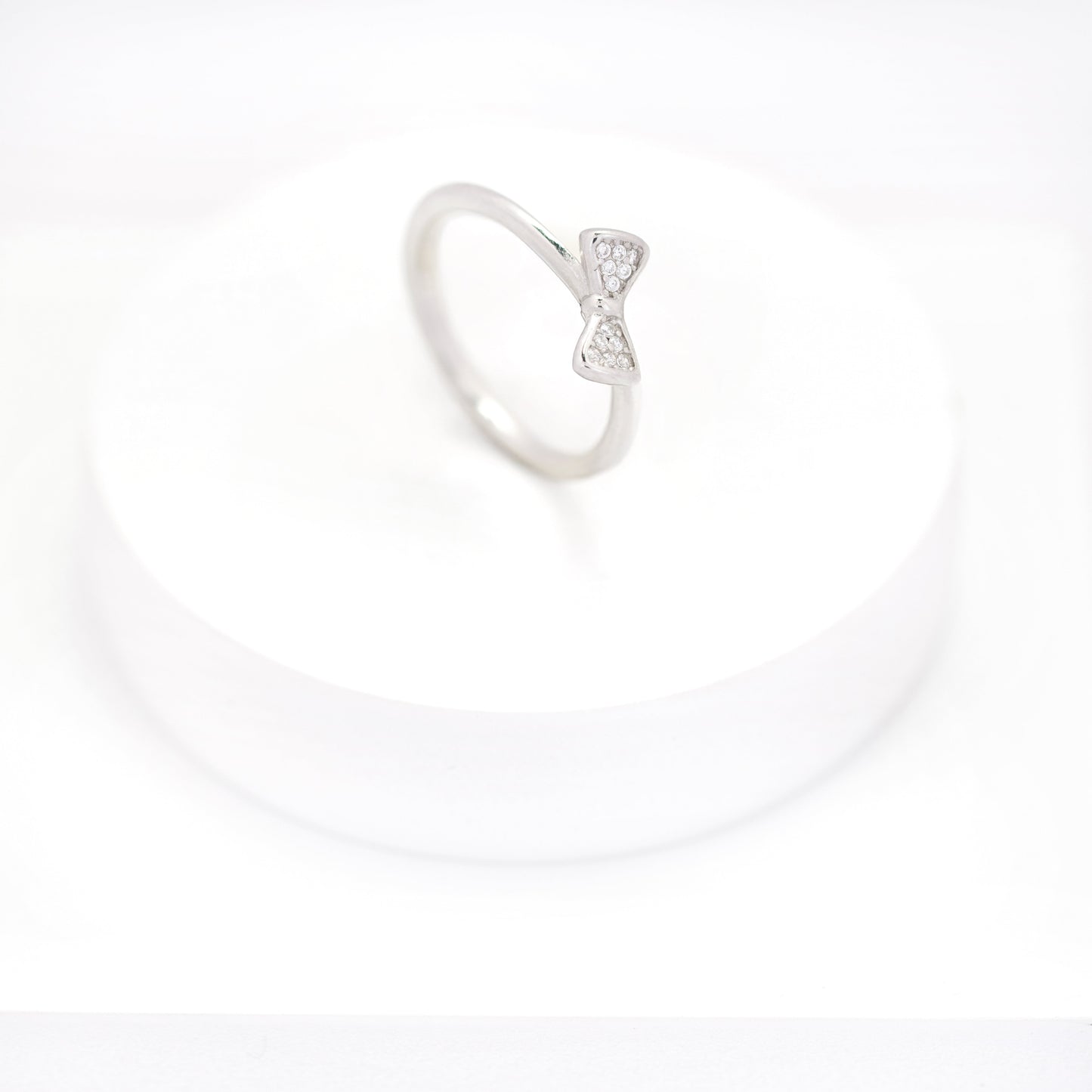 Dainty Bow Ring