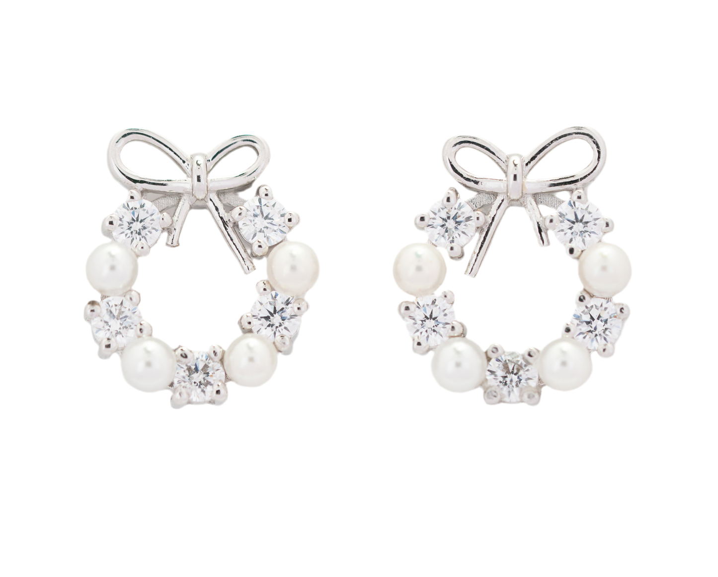 Circle Bow Studs