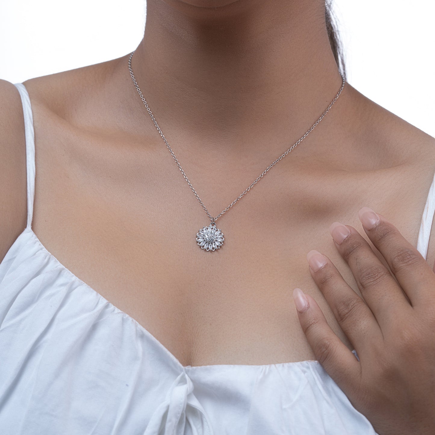 Bold Bloom Necklace