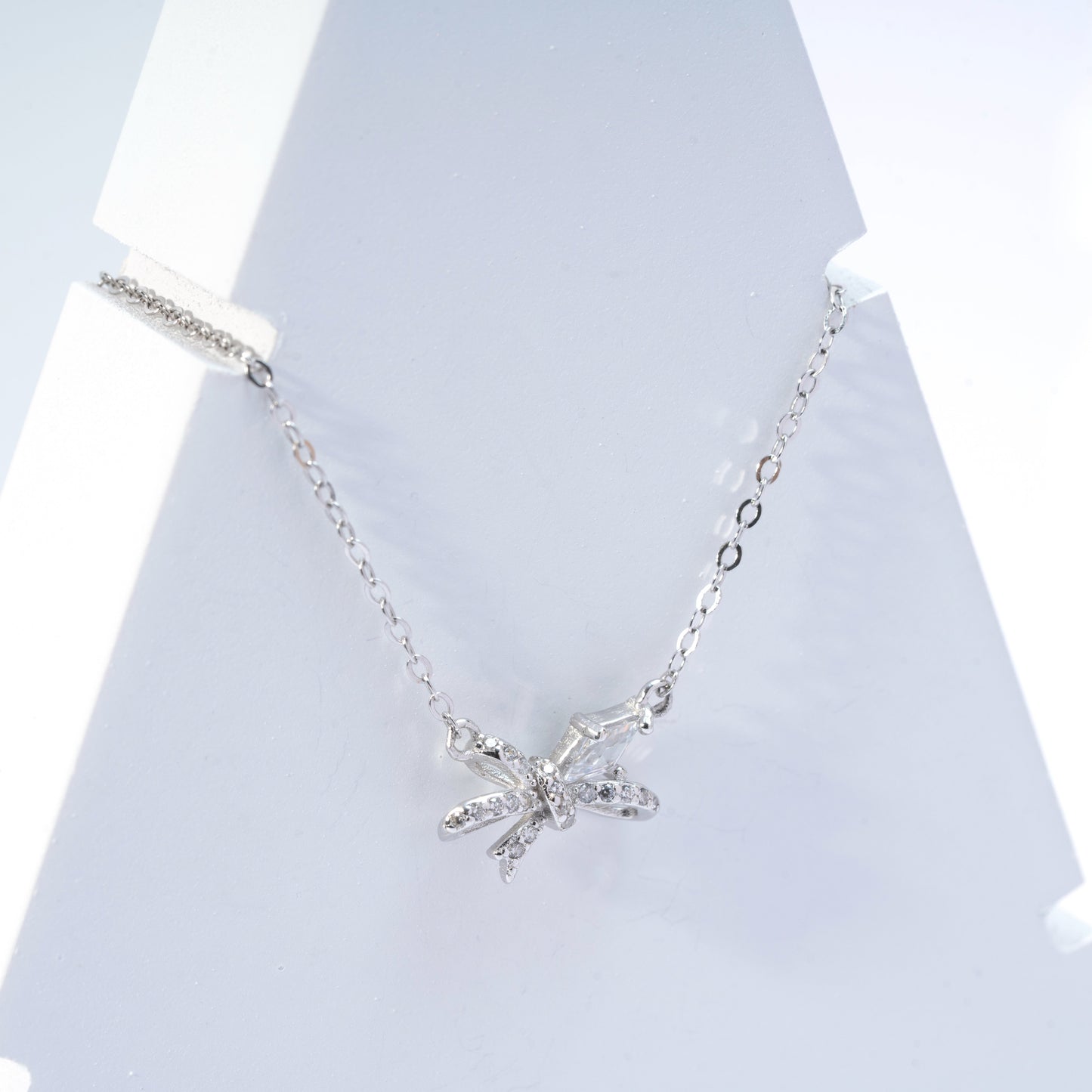 Little Bow Necklace
