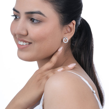 Circle Bow Studs