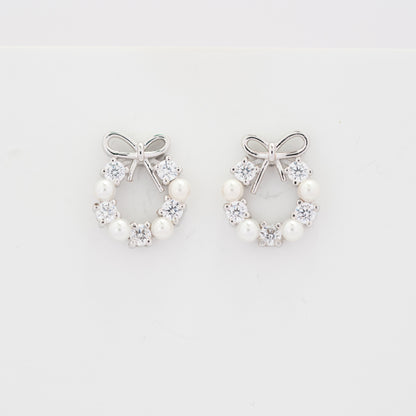 Circle Bow Studs