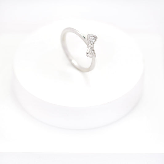 Dainty Bow Ring
