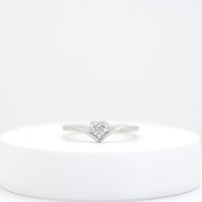 Heartpoint Ring
