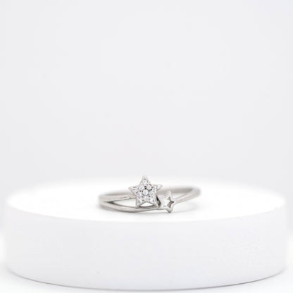 Star Diamond Ring