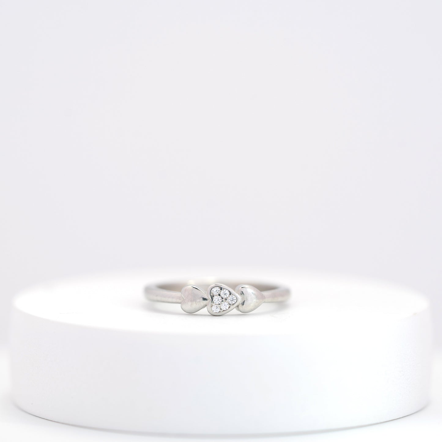 Trio of hearts Ring