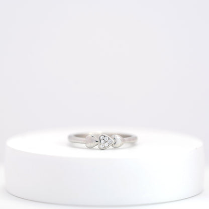 Trio of hearts Ring