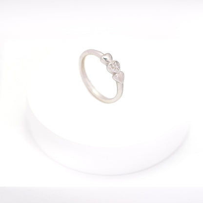 Trio of hearts Ring