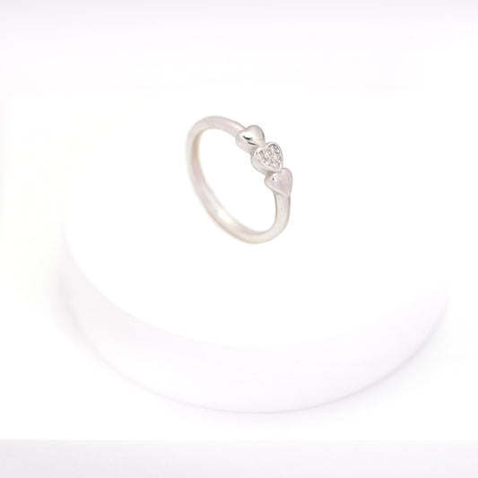 Trio of hearts Ring