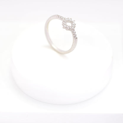 Hollow Sparkle Ring